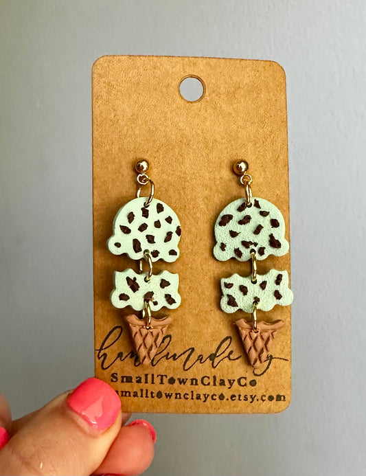 Mint chocolate chip ice cream dangle