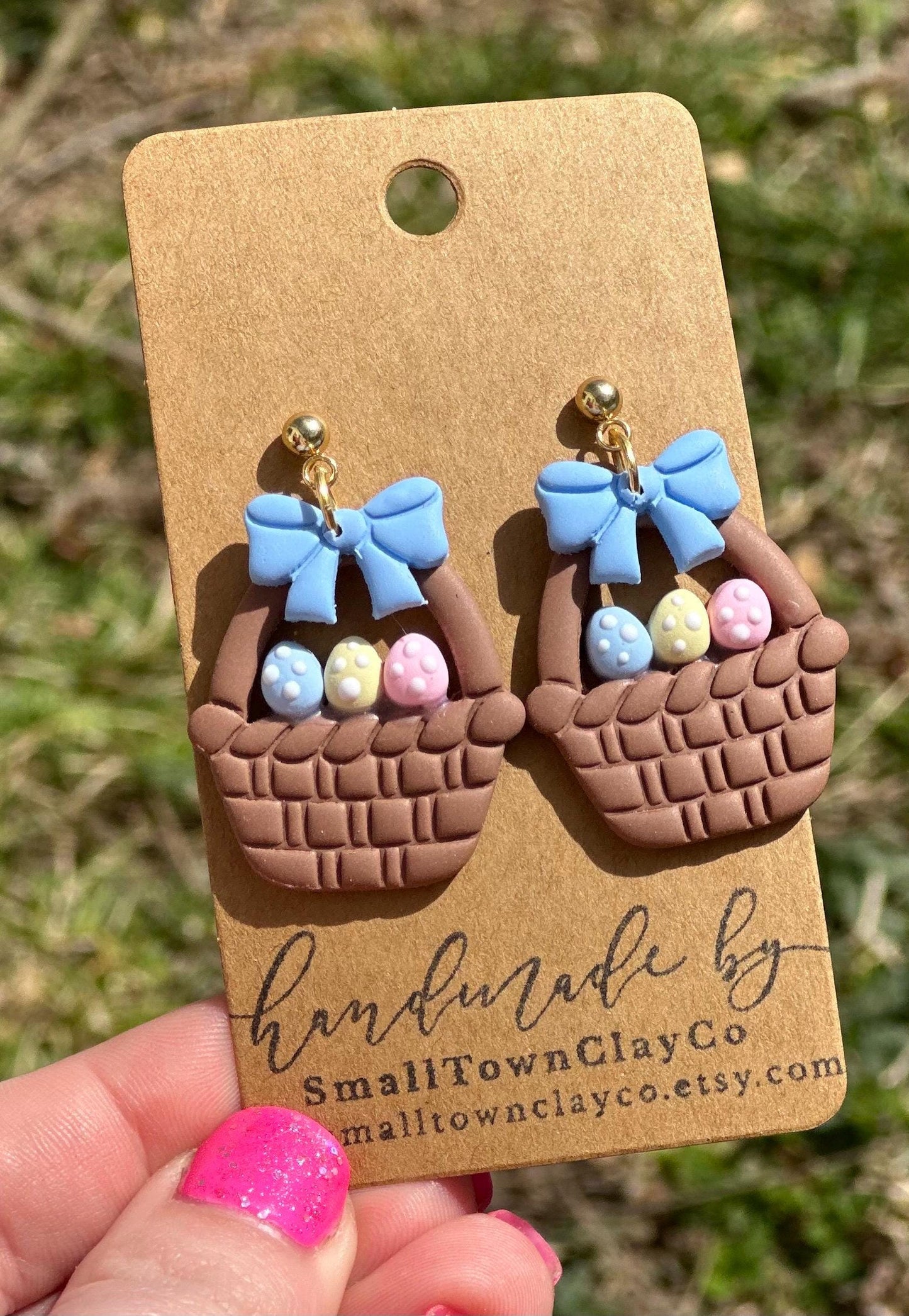 Easter basket dangle