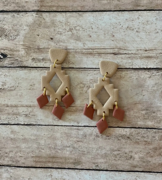 Western nude dangle